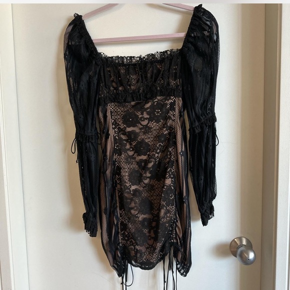 MONROE MINI DRESS by
-FOR LOVE AND LEMONS- - Picture 3 of 3